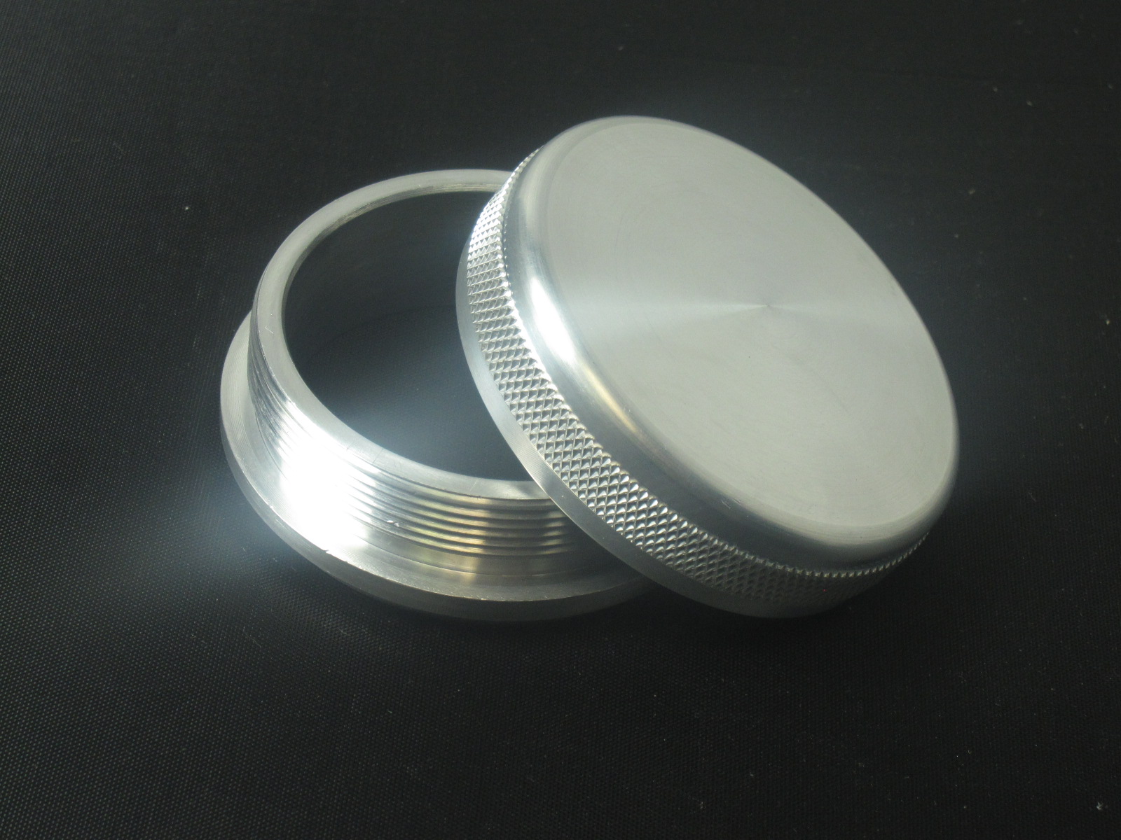 (image for) FUEL CAP WITH ALUMINUM BUNG 2"